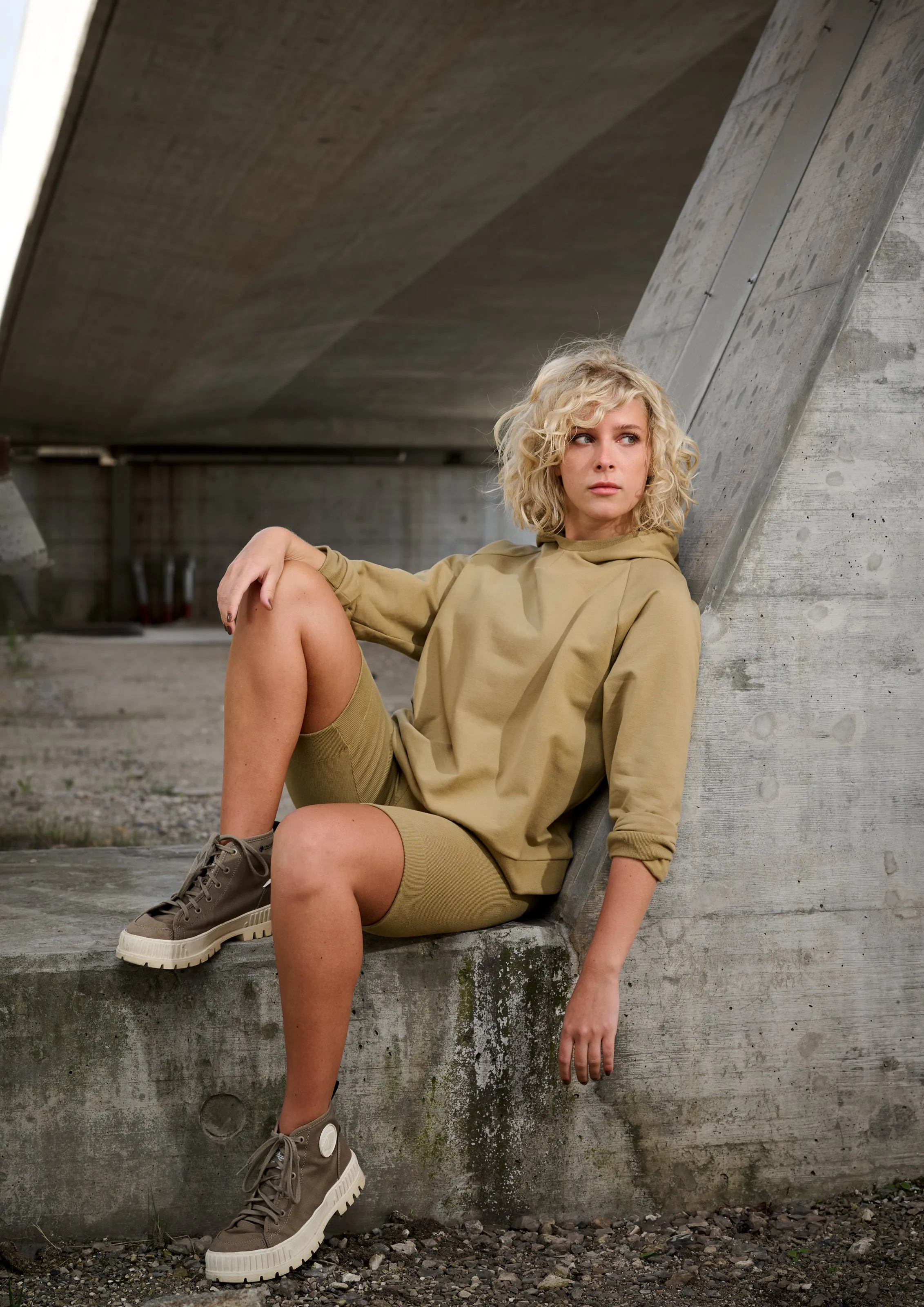 BIKER SHORTS - 72306 - OLIVE